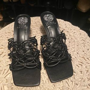 Braided Vince Camuto heel!